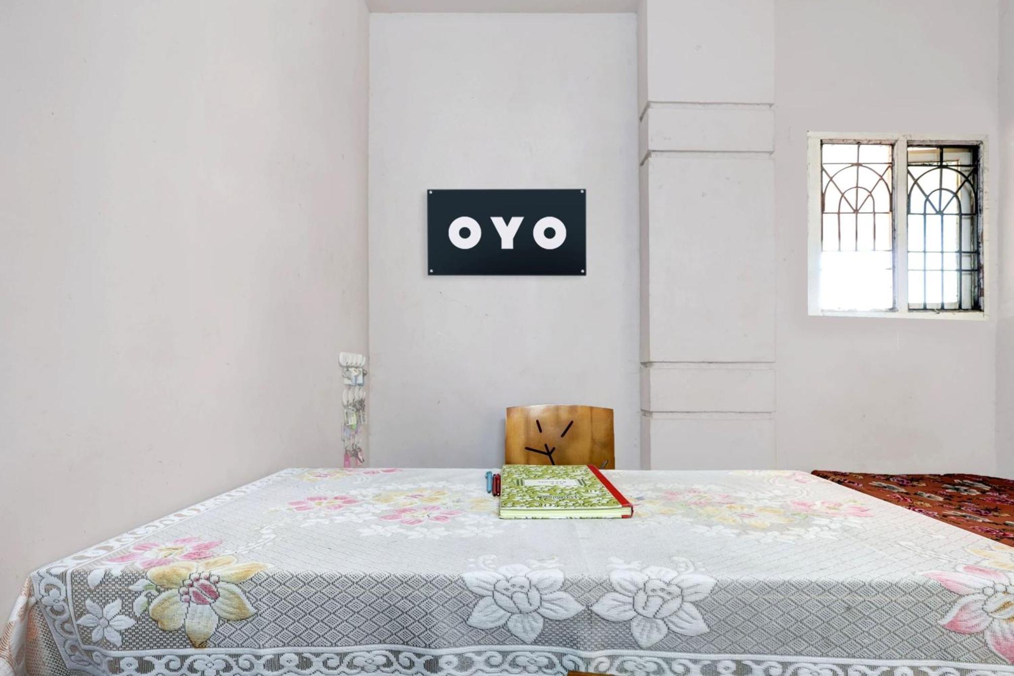 ホテル Oyo 62638 アダーラン オーシャン ホームズ ヴィシャーカパトナム エクステリア 写真